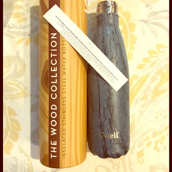 Swell Other - Swell insulated water bottle ‘Dark Forest’. NWT